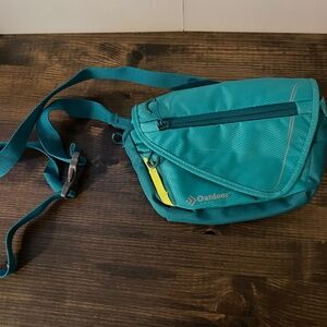 Outdoor Products bag teal lime green fanny pack sling